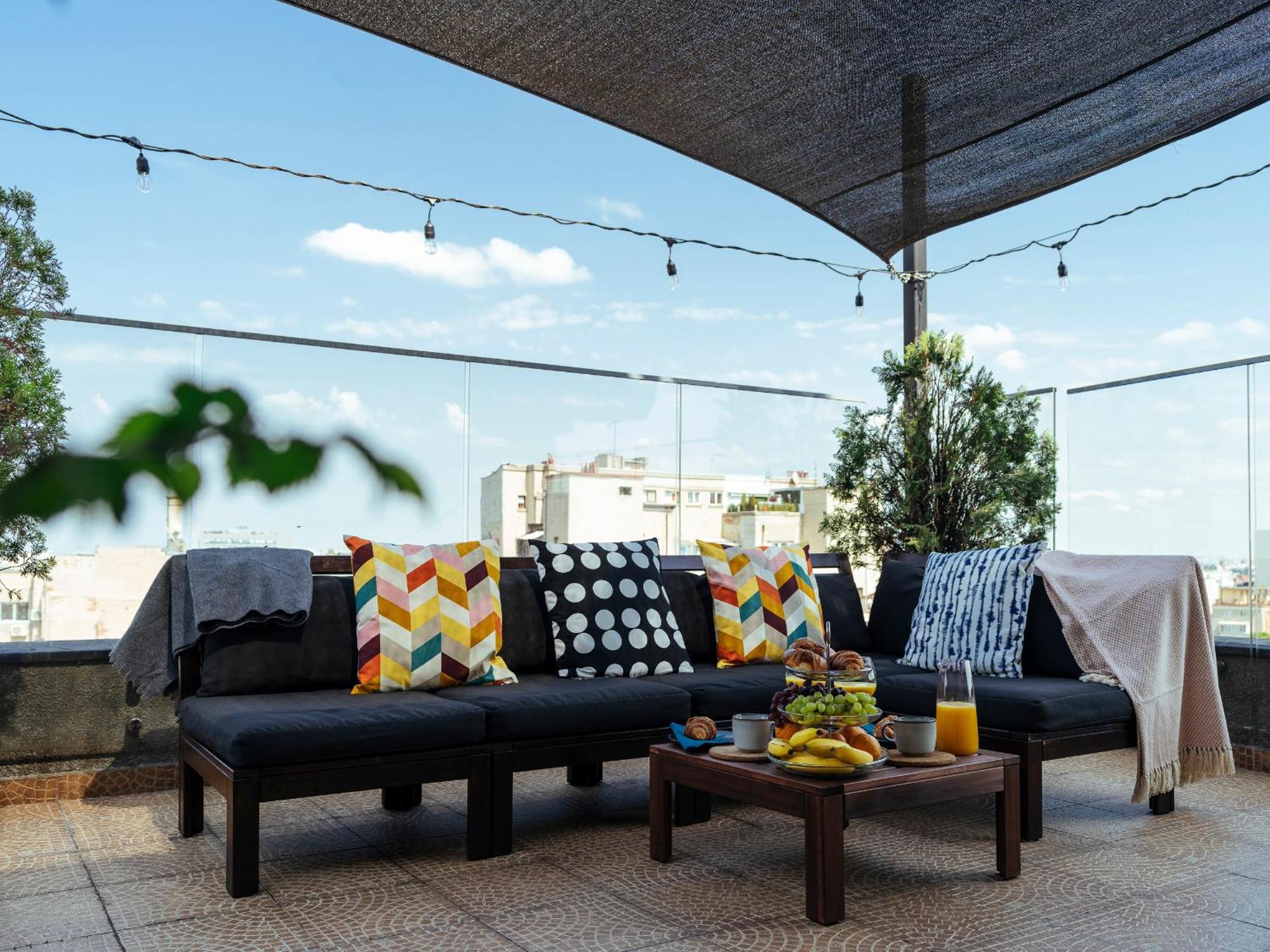 Wilson Old City Roof Top Bukares Bagian luar foto